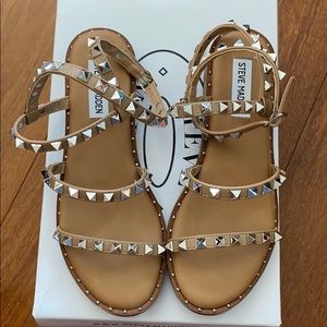 Steve Madden Travel Sandal in Tan NIB